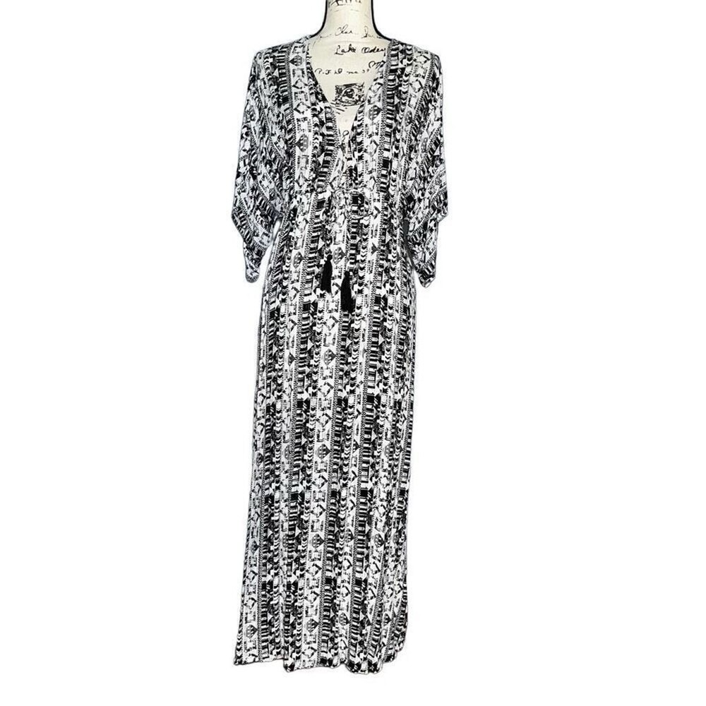 the room black & white maxi‎ dress small